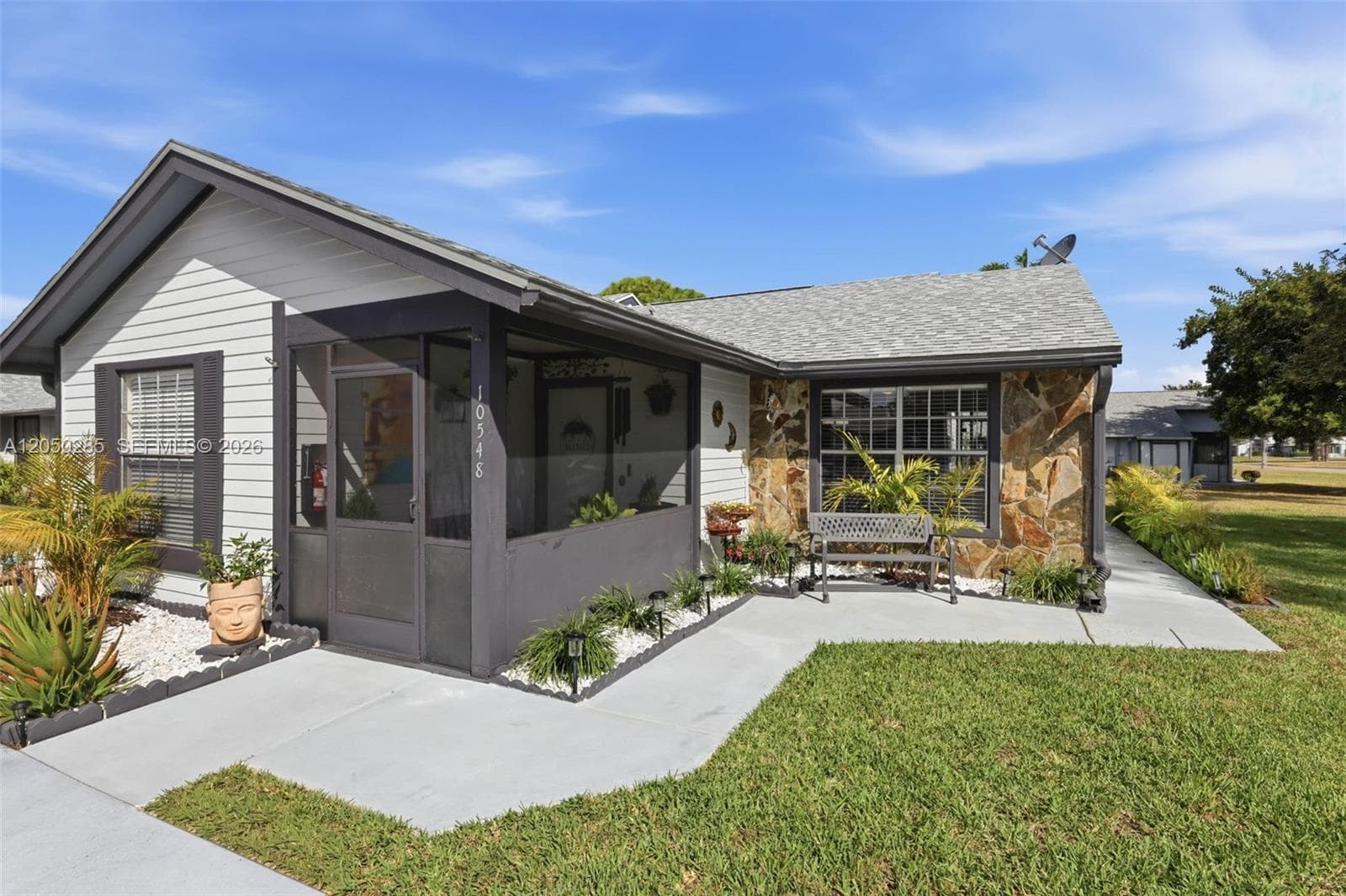 10548 Quincy CT, Lehigh Acres, FL 33936 — zdjęcie 2