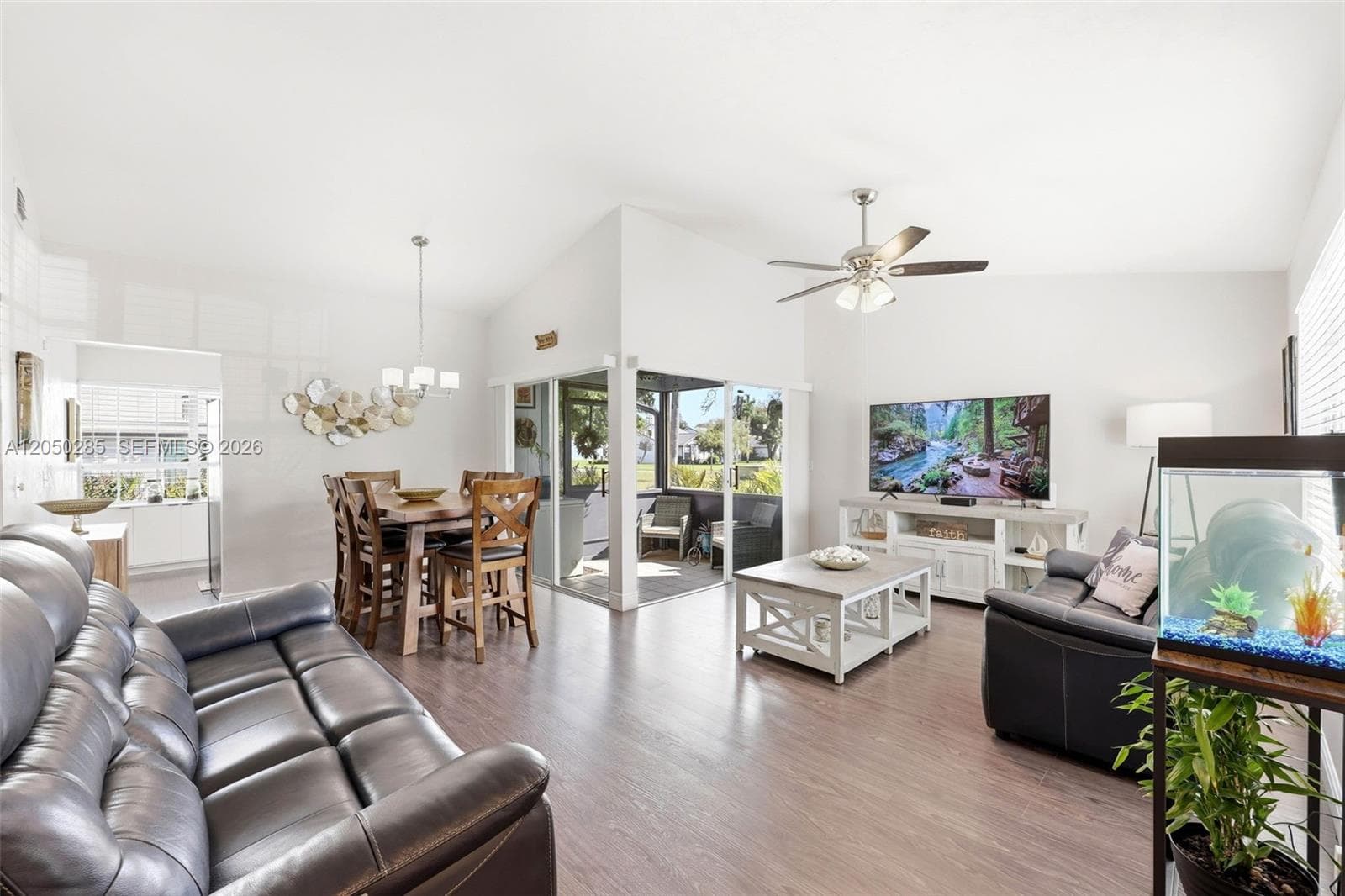 10548 Quincy CT, Lehigh Acres, FL 33936 — zdjęcie 5