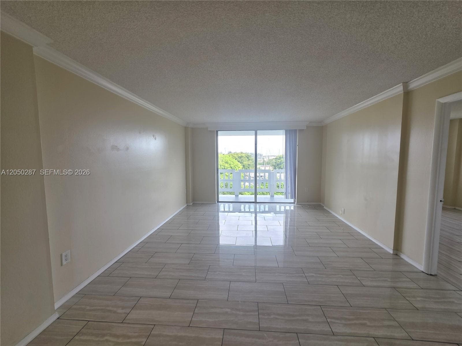 15600 NW 7th Ave # 511, Miami, FL 33169