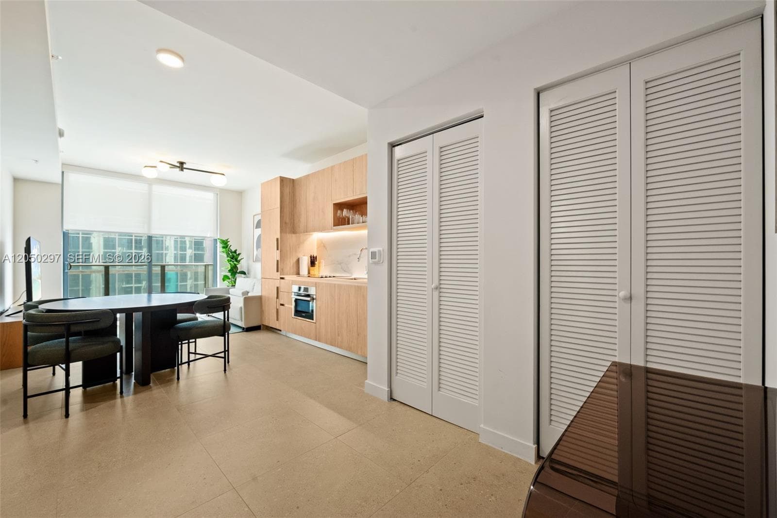 11 NE 6th St # 2605, Miami, FL 33132 — zdjęcie 4