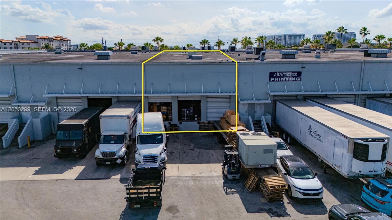 7855 NW 46th St # 3, Doral, FL 33166