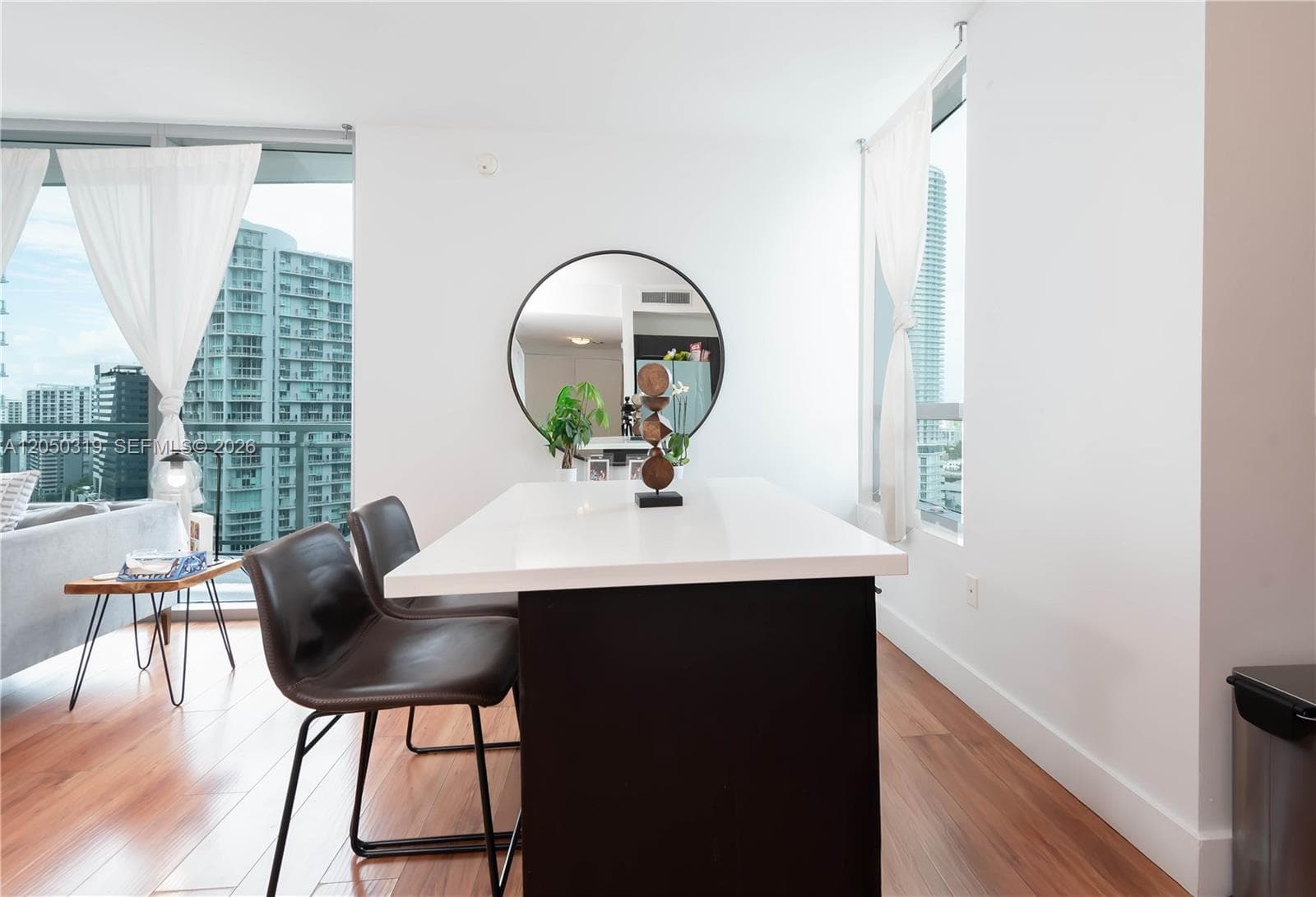 90 SW 3rd St # 2113, Miami, FL 33130 — zdjęcie 4