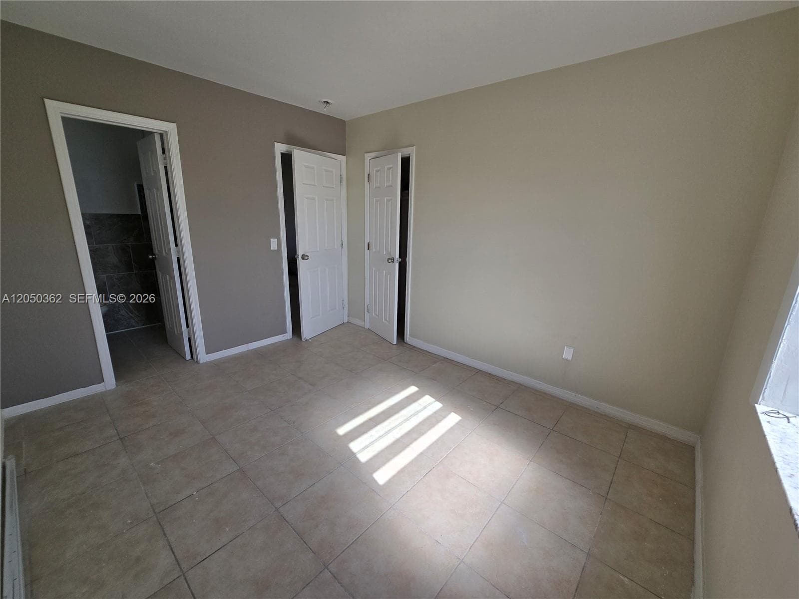 724 SW 7th Ter # 1-2, Hallandale Beach, FL 33009 — zdjęcie 2