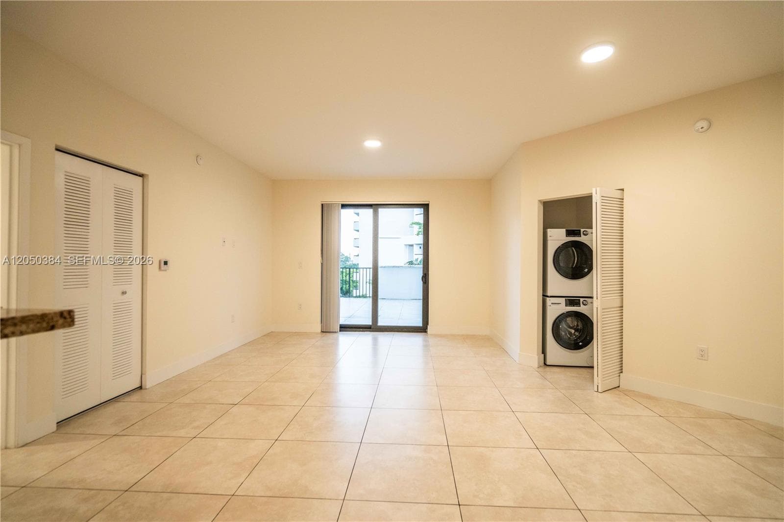 1091 Galiano St # 304, Coral Gables, FL 33134 — zdjęcie 2