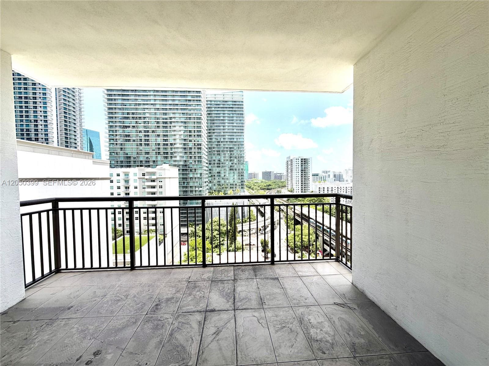 999 SW 1st Ave # 1204, Miami, FL 33130 — zdjęcie 3