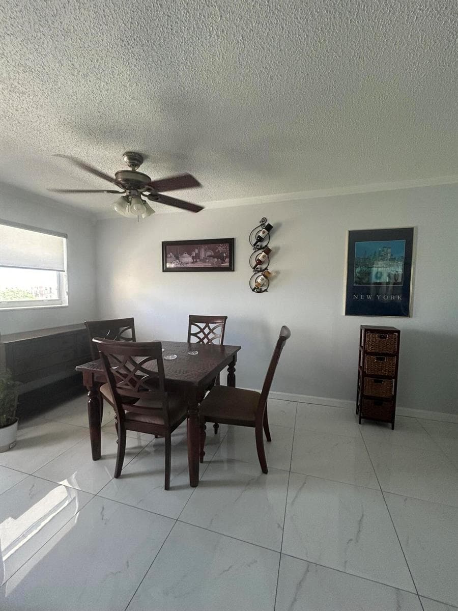225 Bonnie Boulevard # 405, Palm Springs, FL 33461 — zdjęcie 4
