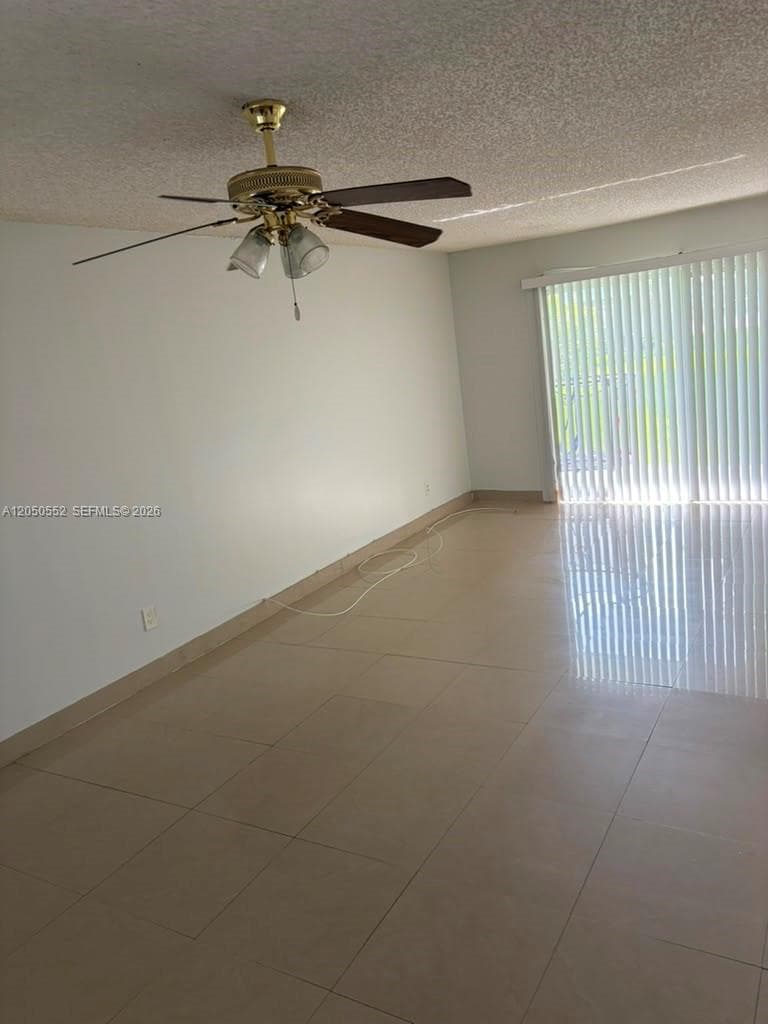 3461 NW 44th St # 102, Oakland Park, FL 33309 — zdjęcie 5