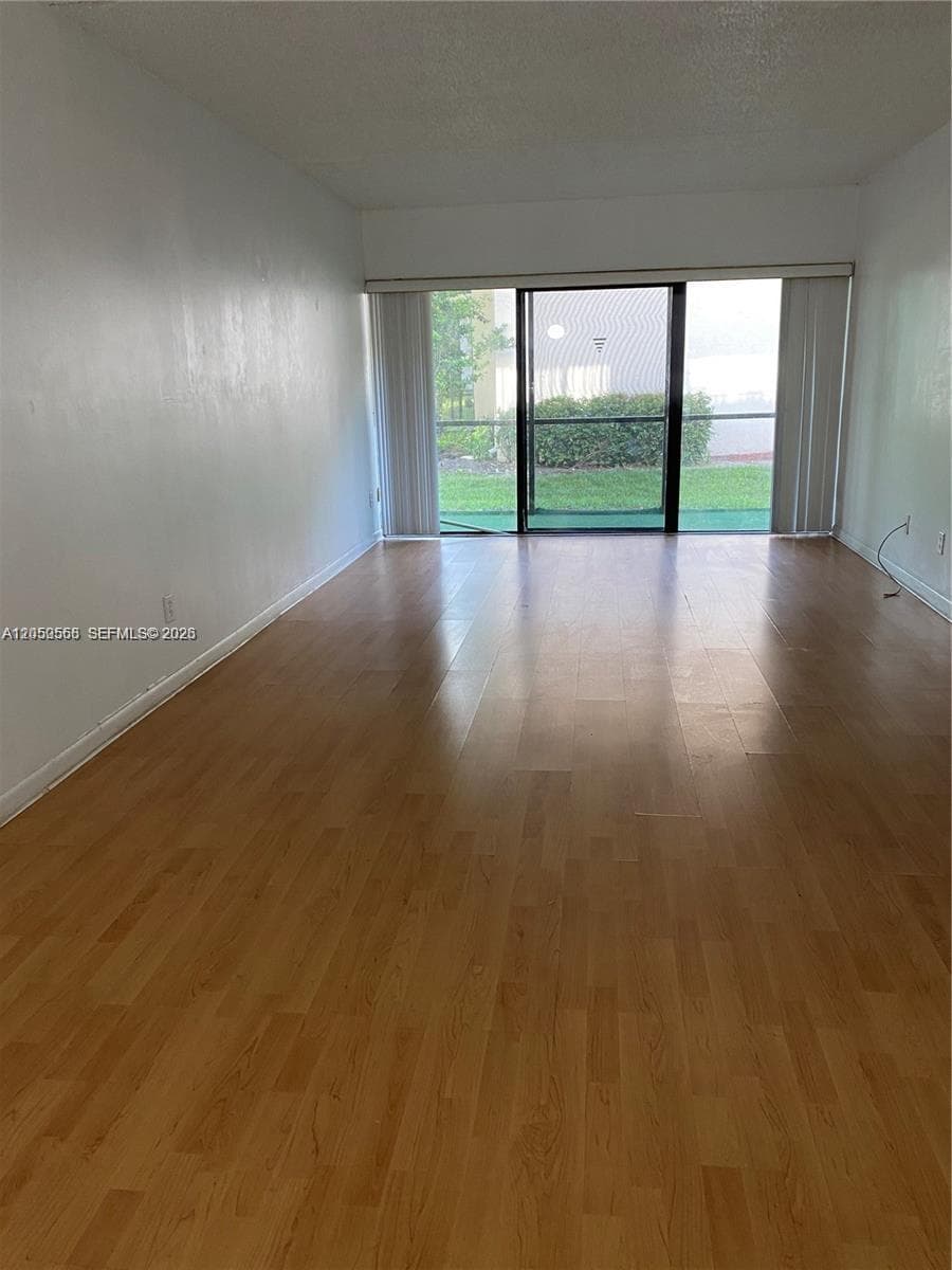 5841 Washington St # 60, Hollywood, FL 33023 — zdjęcie 5