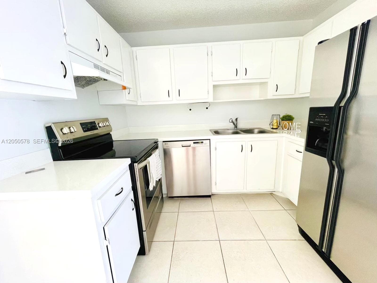 4503 SE Ontario Dr, Stuart, FL 34997 — zdjęcie 3
