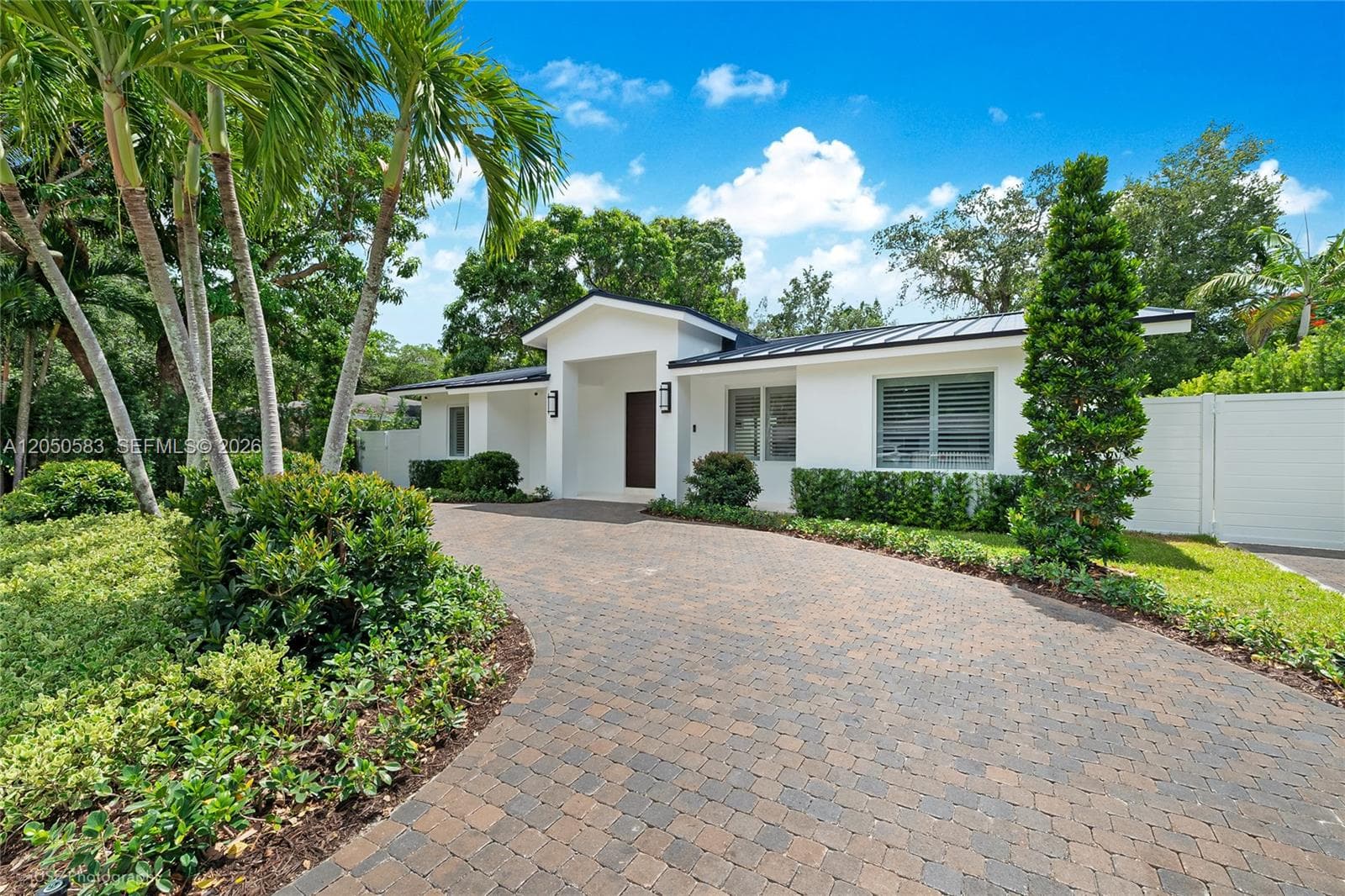 7107 SW 63rd Ave, South Miami, FL 33143