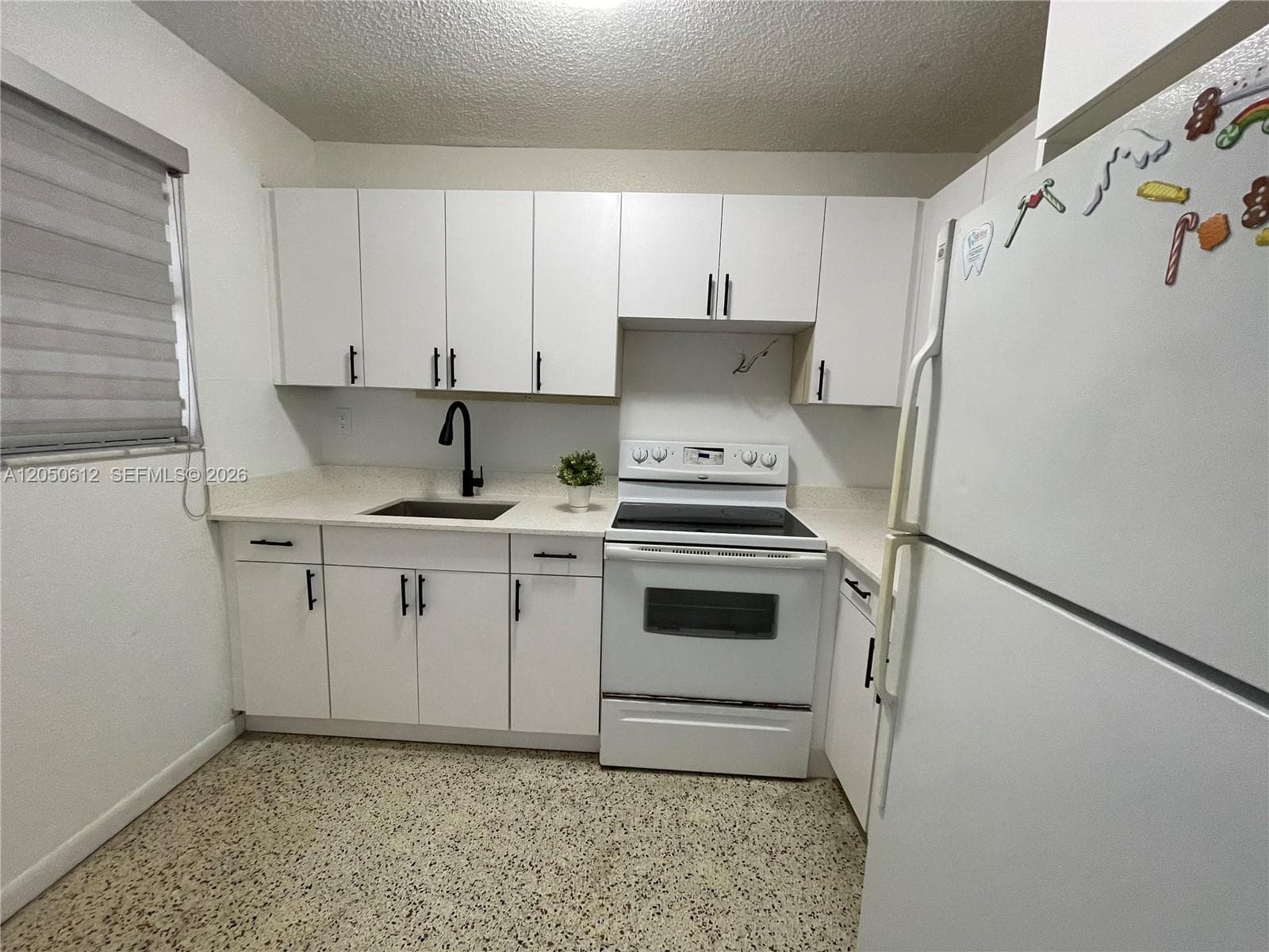 142 SW 18th Ave # 19, Miami, FL 33135 — zdjęcie 5