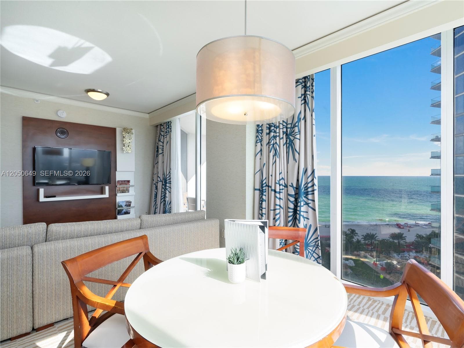 18001 Collins Ave # 1814, Sunny Isles Beach, FL 33160