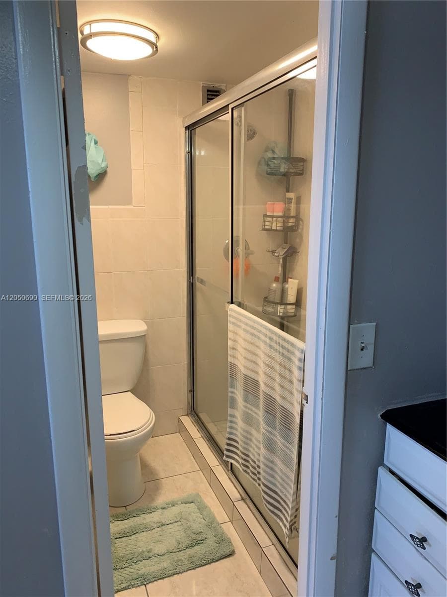 2025 NE 164th St # 808, North Miami Beach, FL 33162 — zdjęcie 4