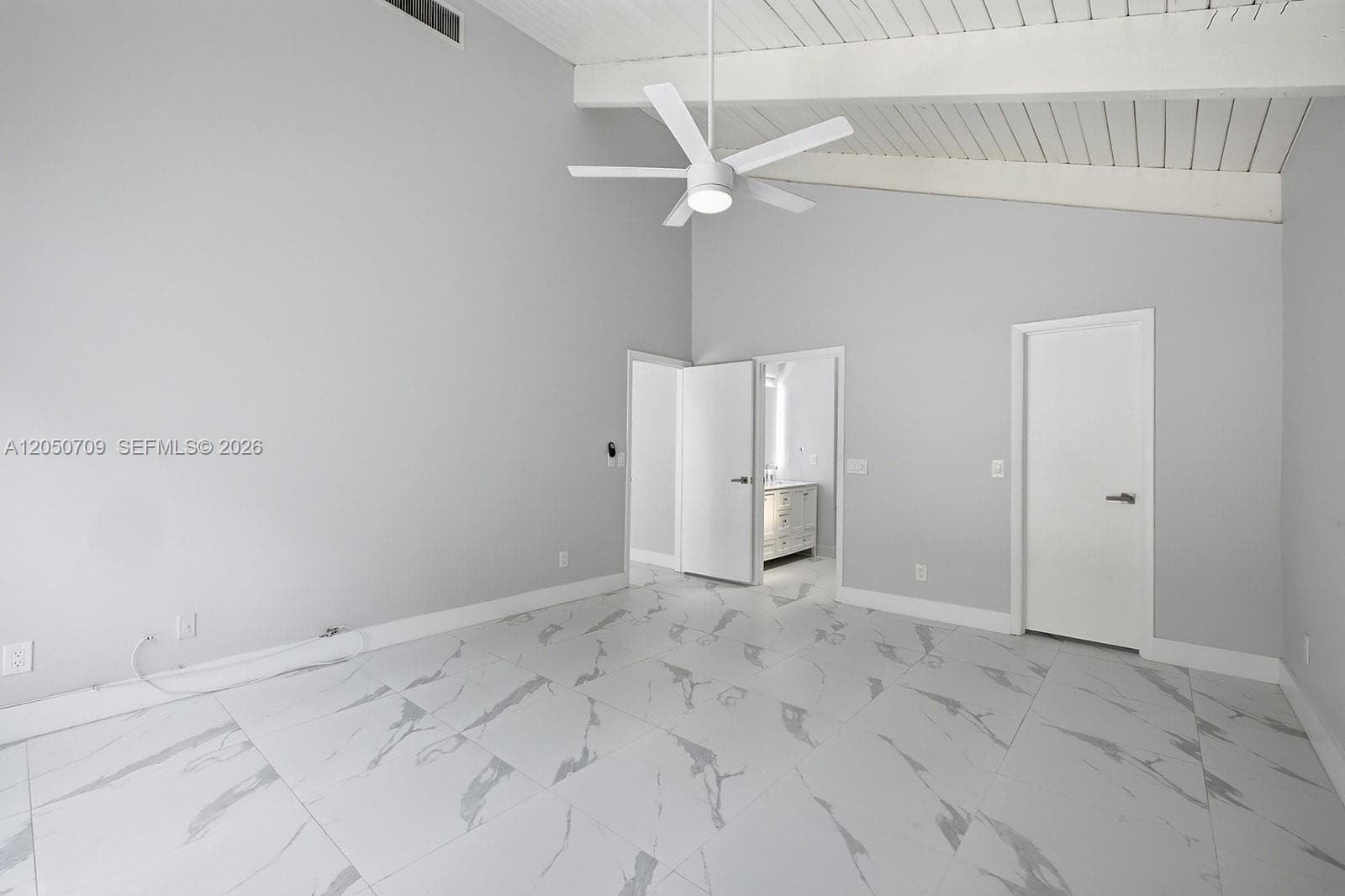 605 Leslie Dr, Hallandale Beach, FL 33009 — zdjęcie 5