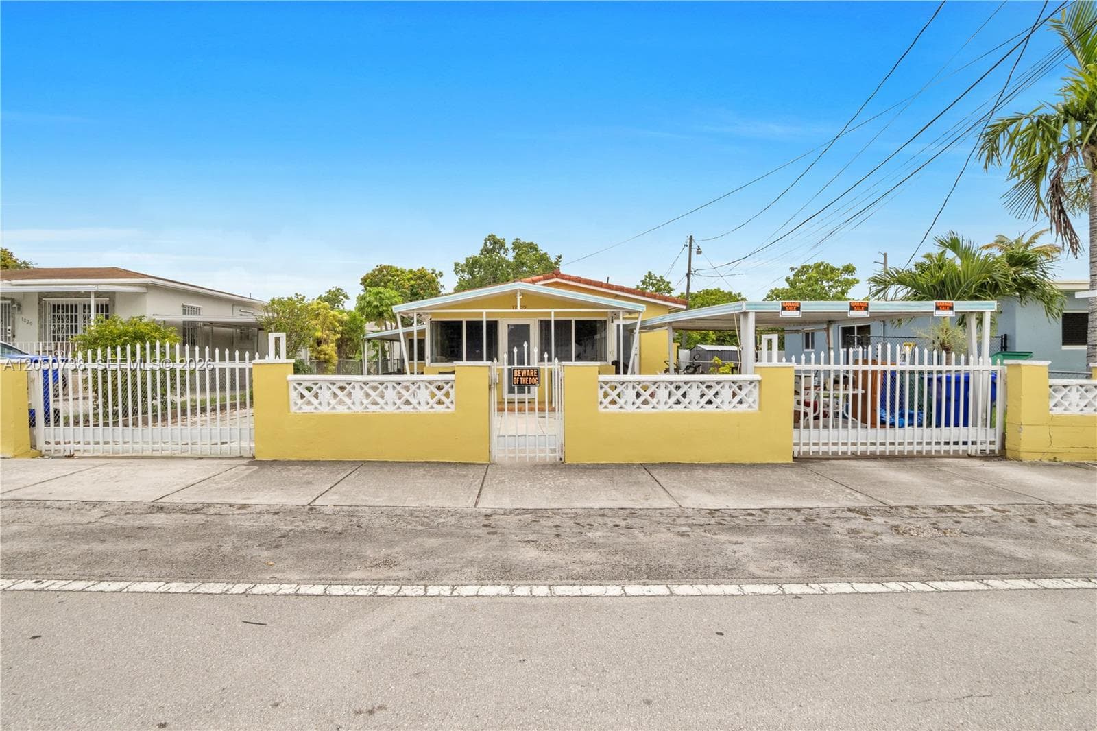1052 NW 25th Ave, Miami, FL 33125