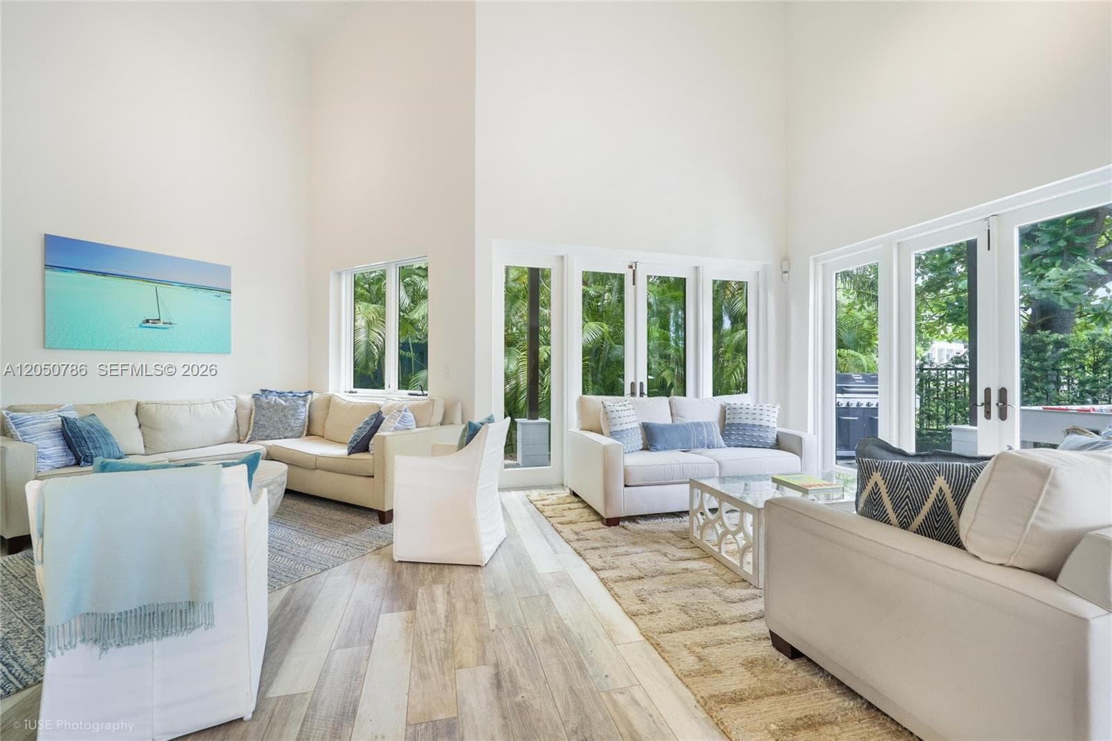 2449 S Bayshore Dr, Miami, FL 33133 — zdjęcie 3