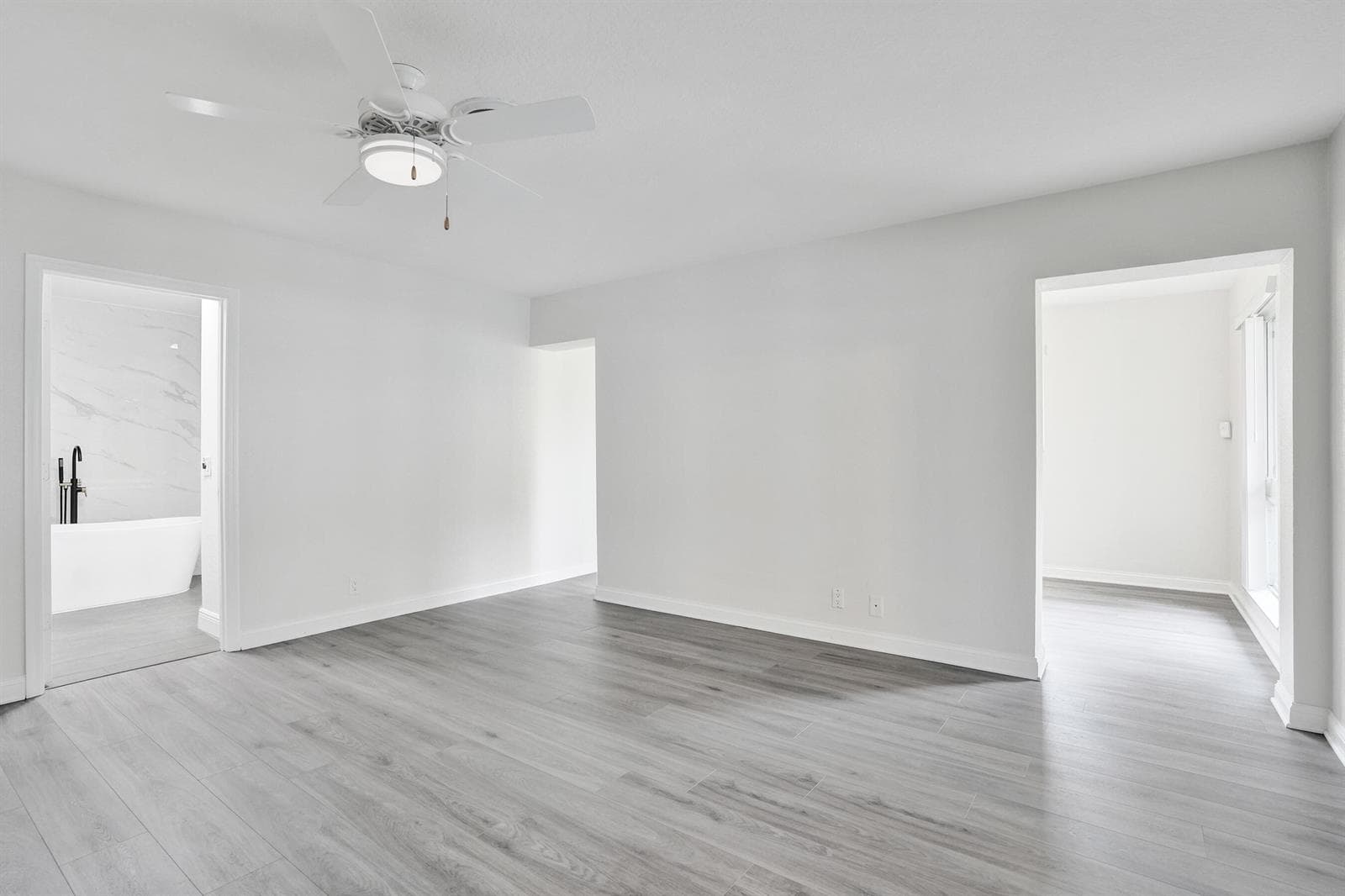 4755 NE 23rd Avenue, Fort Lauderdale, FL 33308 — zdjęcie 5