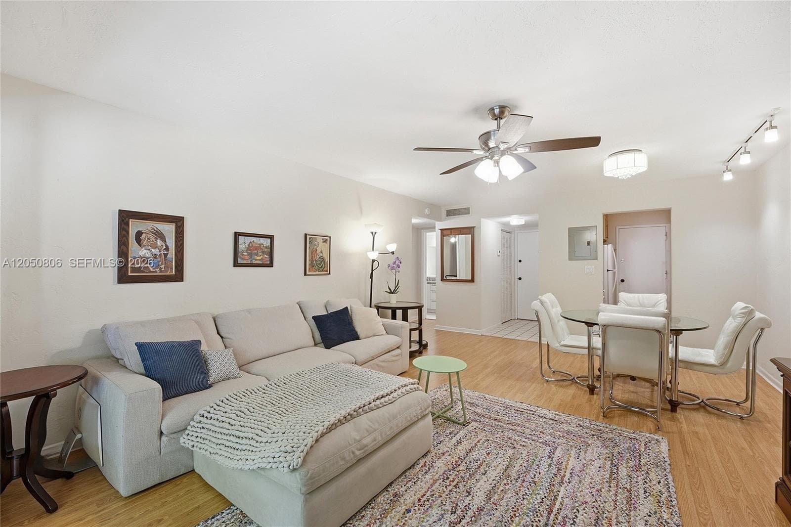 1205 Mariposa Ave # 403, Coral Gables, FL 33146 — zdjęcie 2