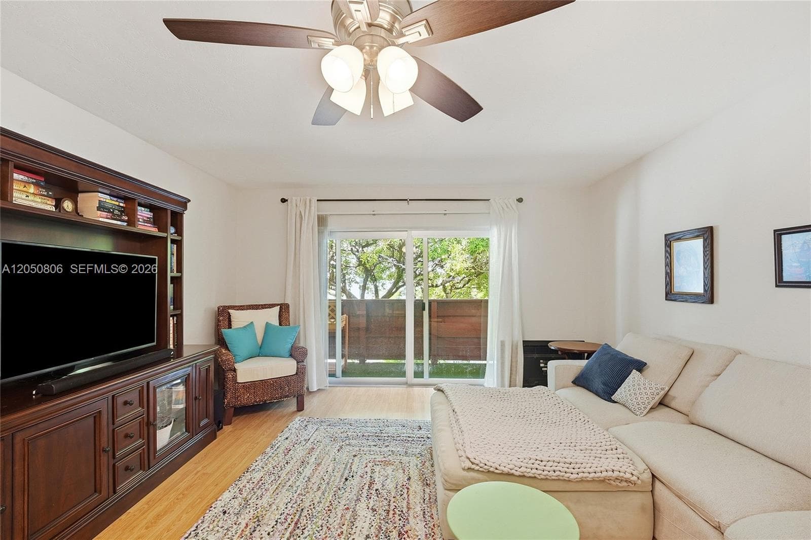 1205 Mariposa Ave # 403, Coral Gables, FL 33146 — zdjęcie 3
