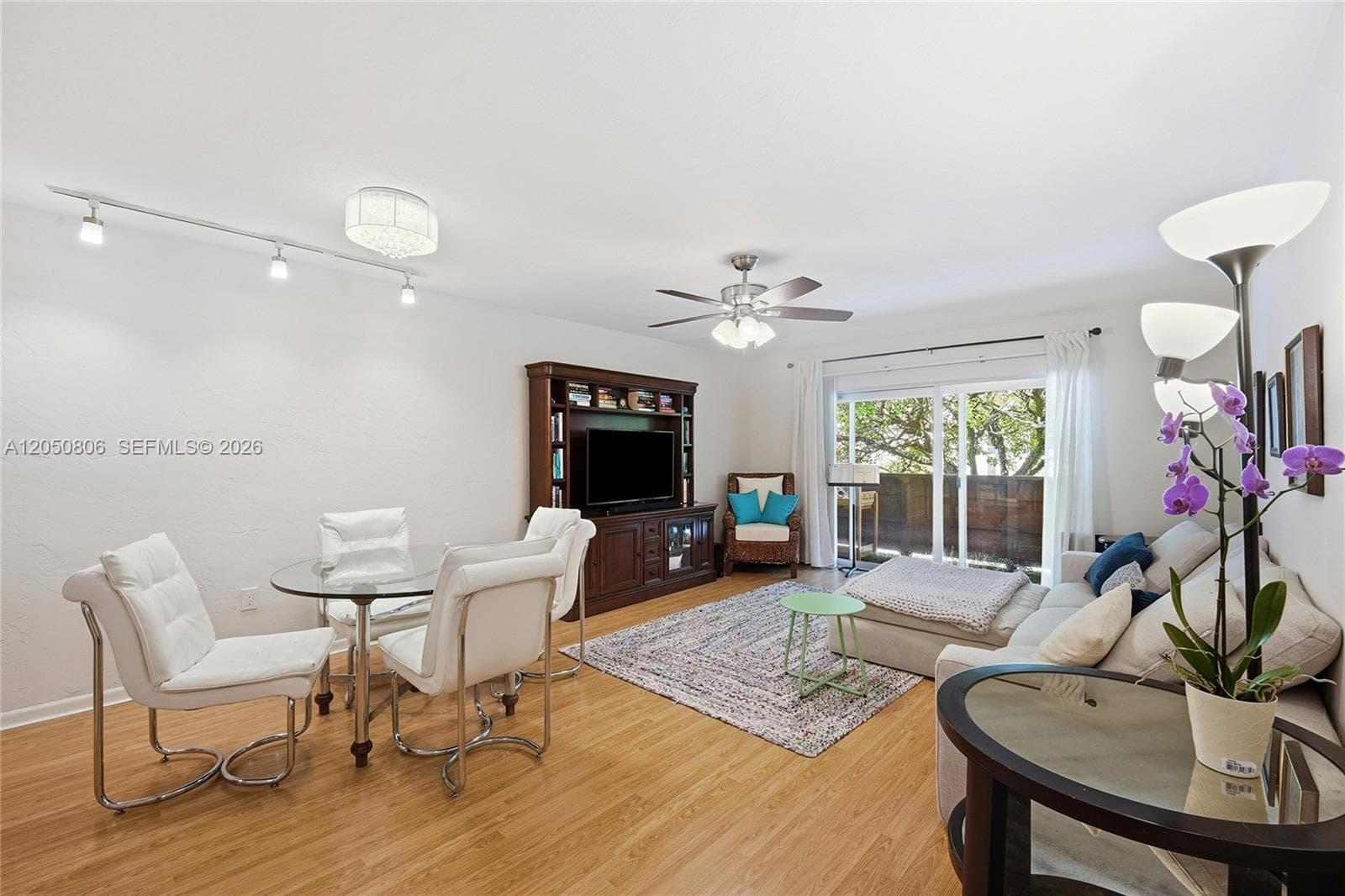 1205 Mariposa Ave # 403, Coral Gables, FL 33146