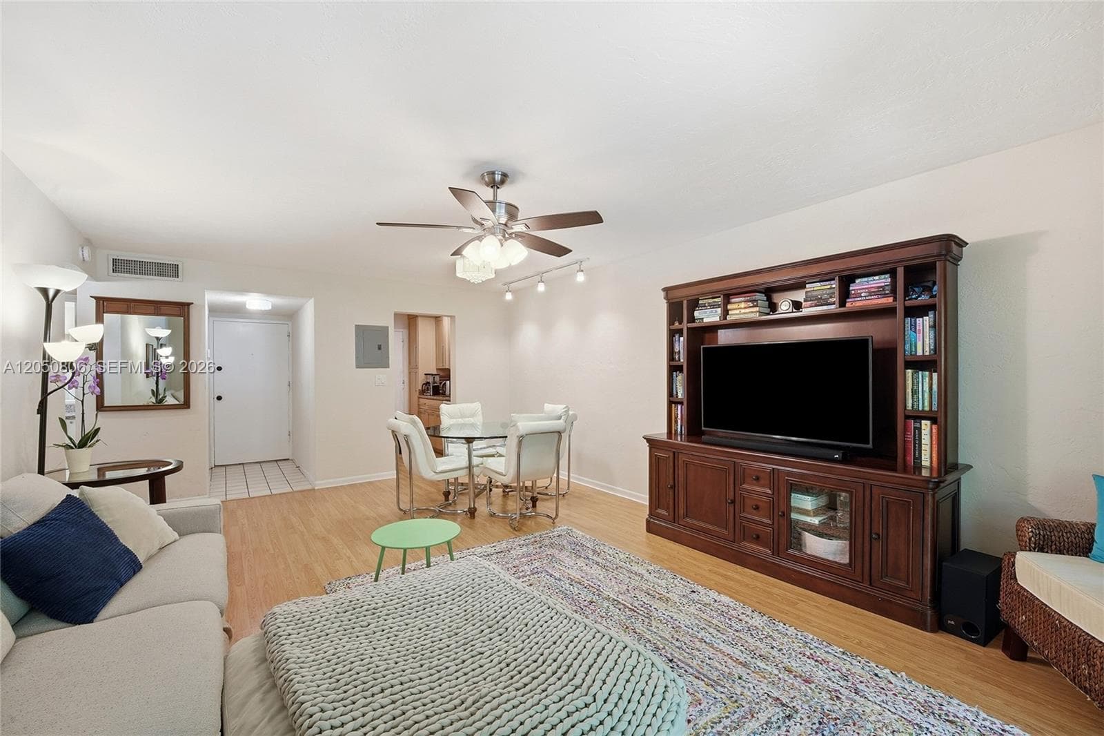 1205 Mariposa Ave # 403, Coral Gables, FL 33146 — zdjęcie 4