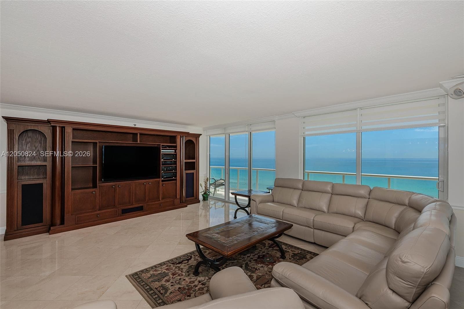 8855 Collins Ave # 8J, Surfside, FL 33154 — zdjęcie 3
