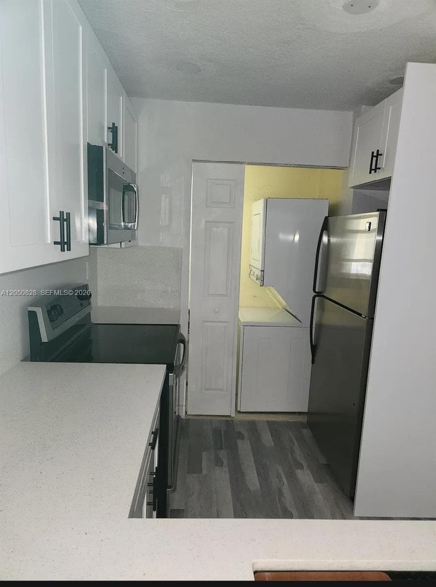8000 Fairview Dr # 301, Tamarac, FL 33321 — zdjęcie 4
