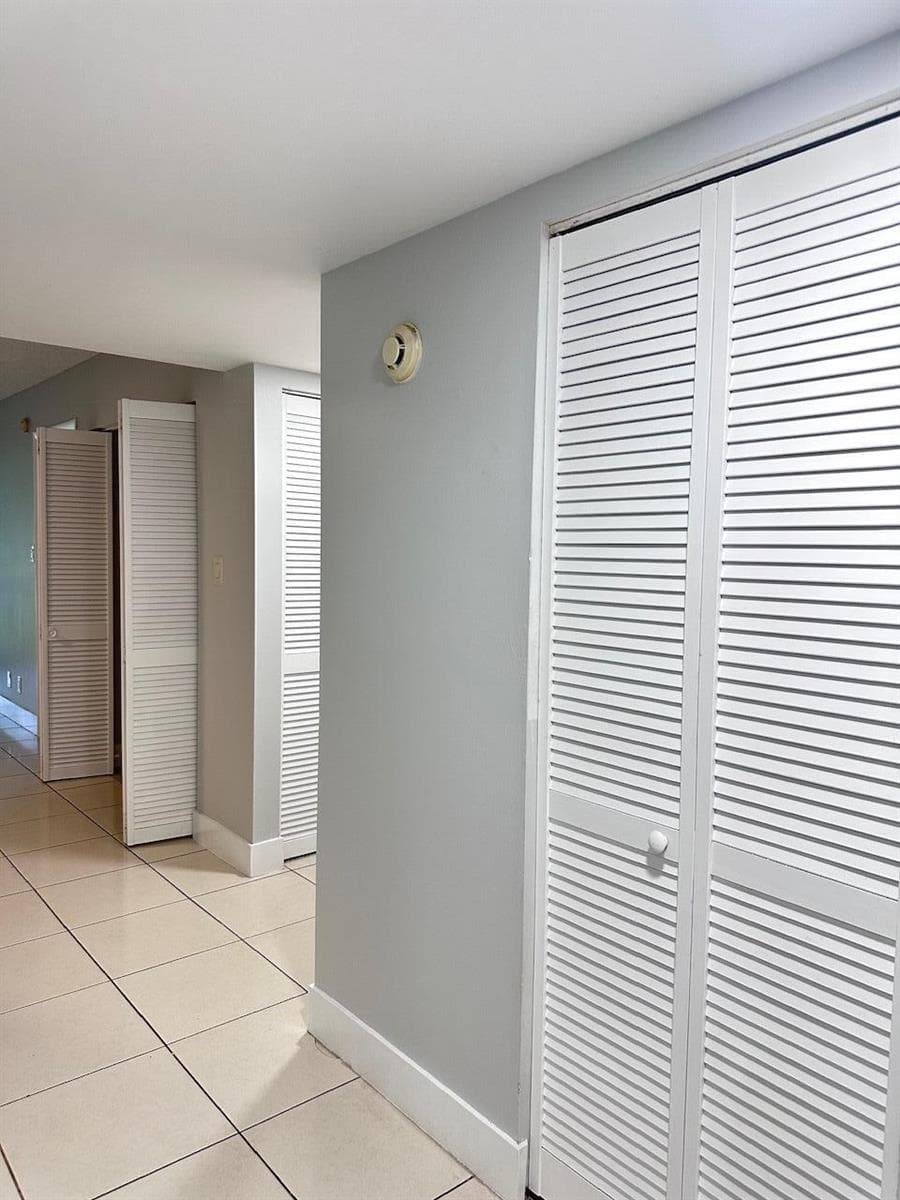 3101 NW 47th Terrace # 120, Lauderdale Lakes, FL 33319 — zdjęcie 2