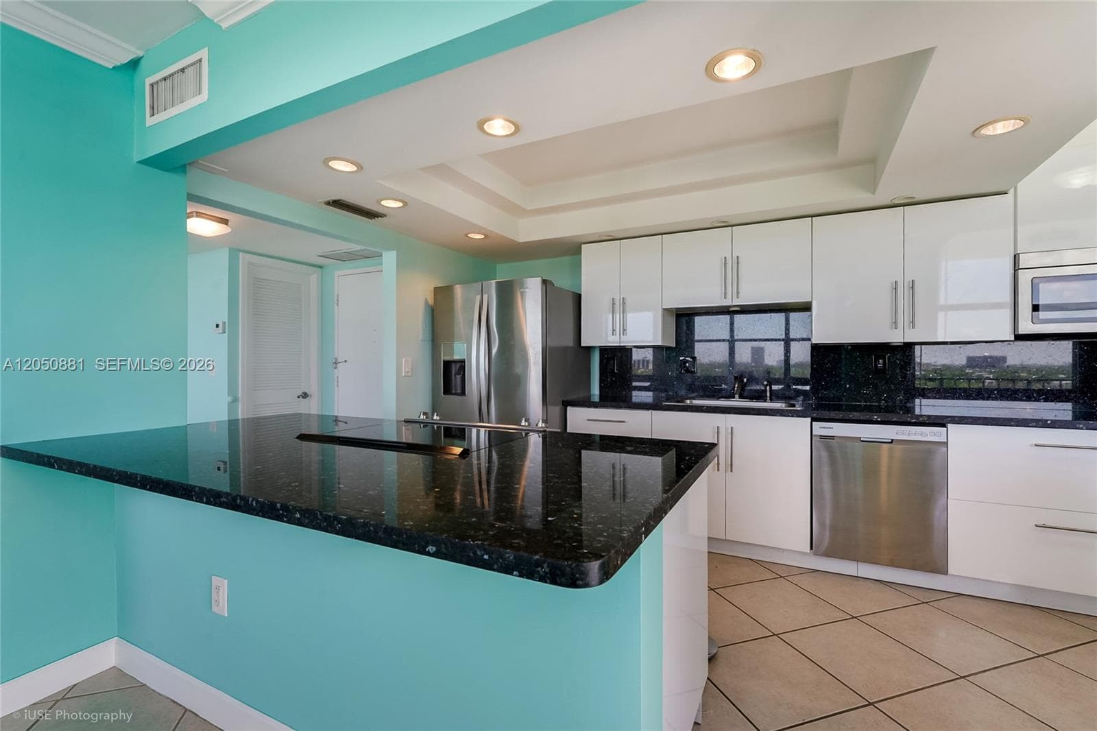 11930 N Bayshore Dr # 909, North Miami, FL 33181 — zdjęcie 2