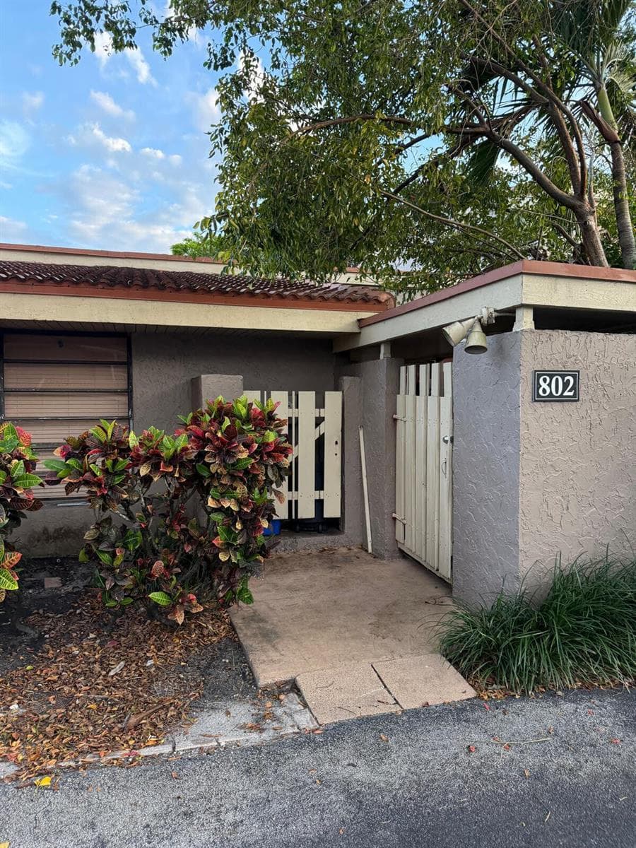 802 Saint Andrews Road # 15, Hollywood, FL 33021 — zdjęcie 3