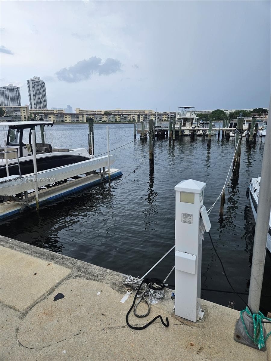 18081 Biscayne Blvd # 602, Aventura, FL 33160 — zdjęcie 2