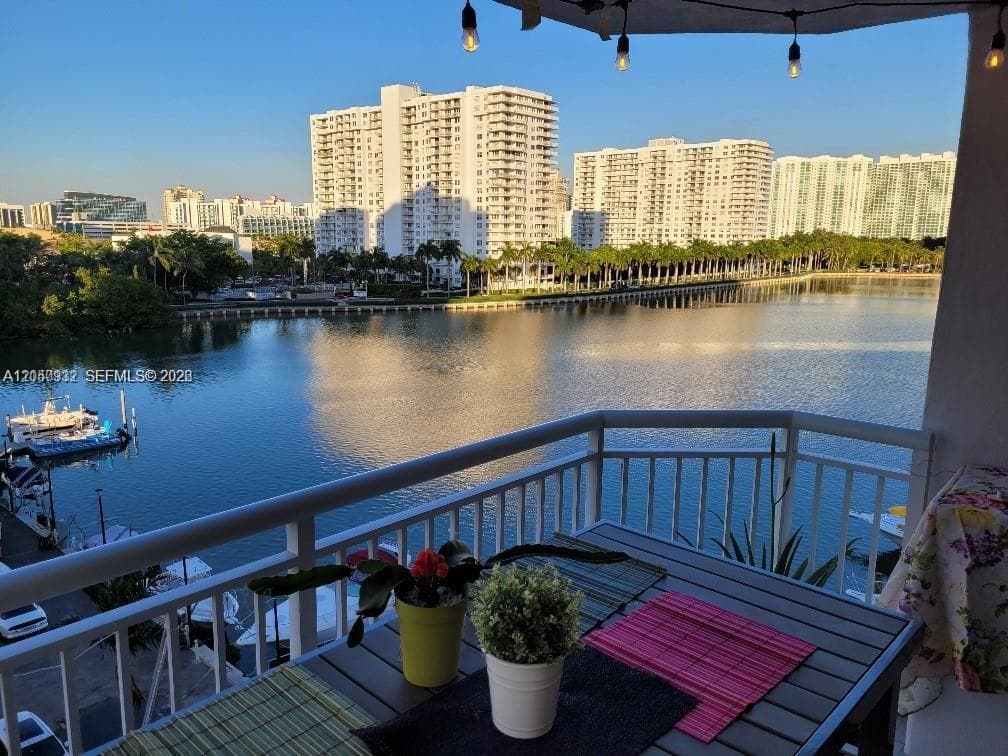 18081 Biscayne Blvd # 602, Aventura, FL 33160 — zdjęcie 5