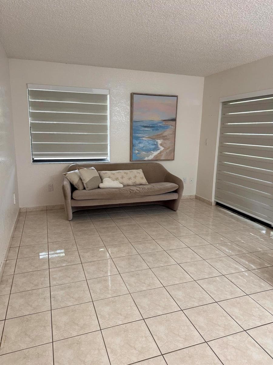 20015 NE 3rd Court # 5, Miami, FL 33161 — zdjęcie 5