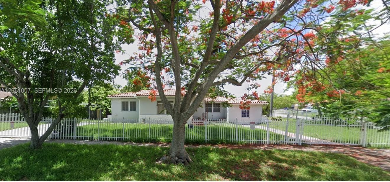 6440 NW 2nd St, Miami, FL 33126