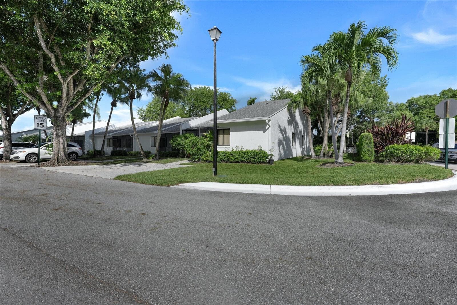 100 Sunshine Boulevard, Royal Palm Beach, FL 33411 — zdjęcie 3