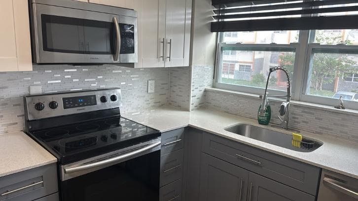 2251 NW 41st Avenue # 210, Lauderhill, FL 33313