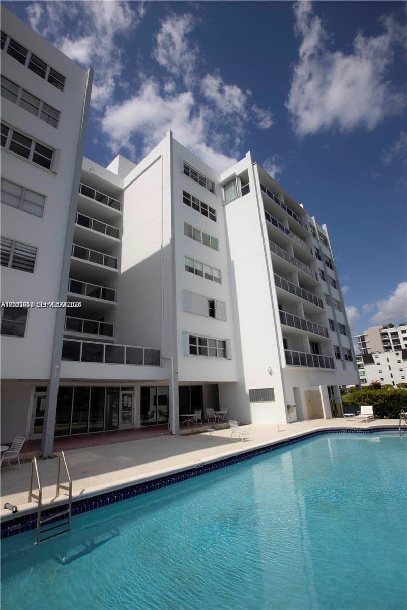 9381 E Bay Harbor Dr # 302S, Bay Harbor Islands, FL 33154 — zdjęcie 3