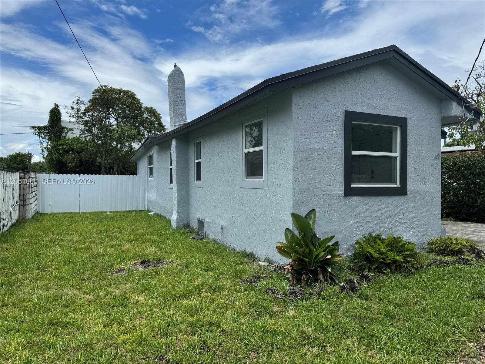 61 NW 53rd St, Miami, FL 33127 — zdjęcie 2