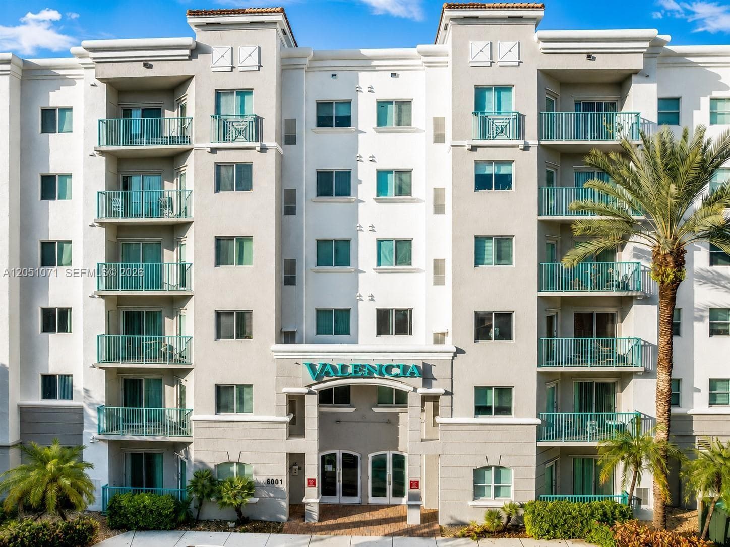 6001 SW 70th St # 502, South Miami, FL 33143