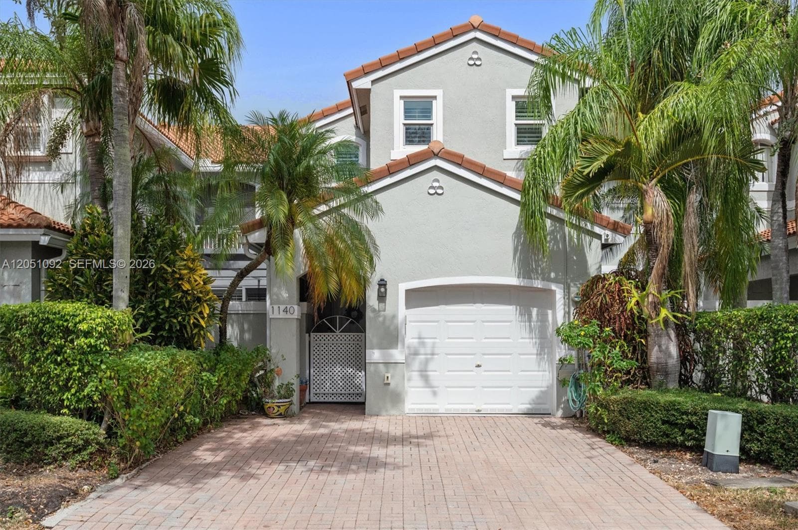 1140 Weeping Willow Way, Hollywood, FL 33019