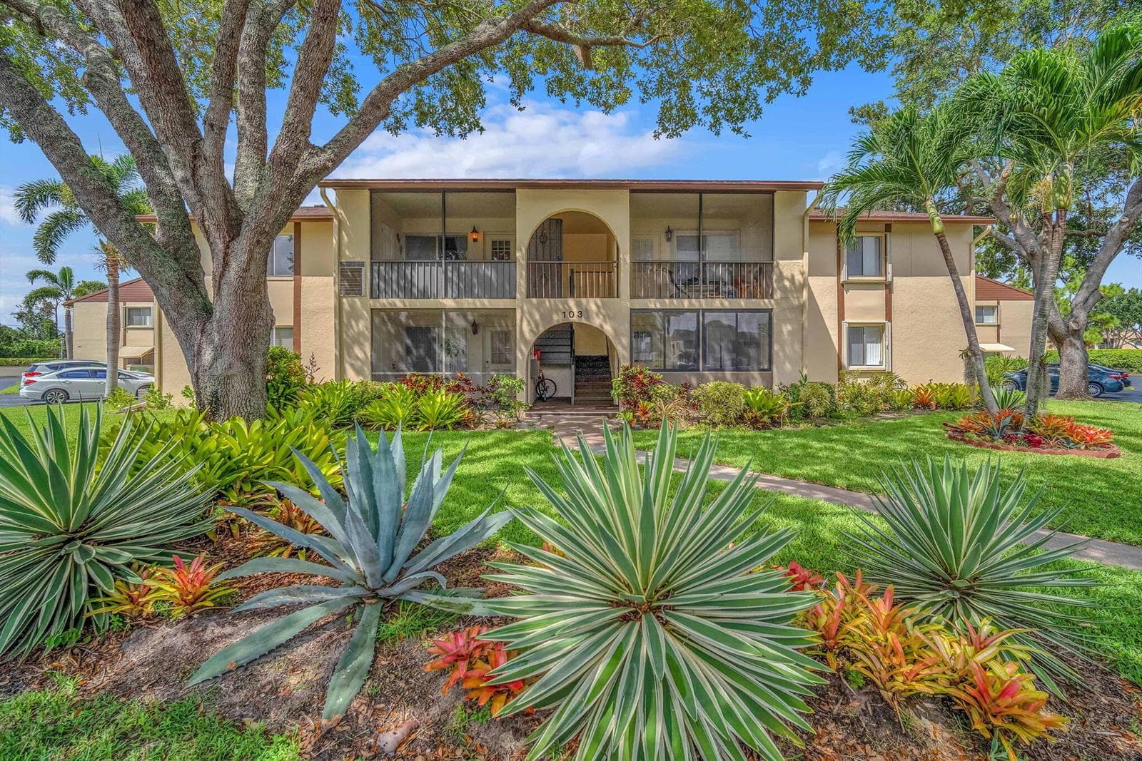 103 Lake Pine Circle # A-2, FL 33463