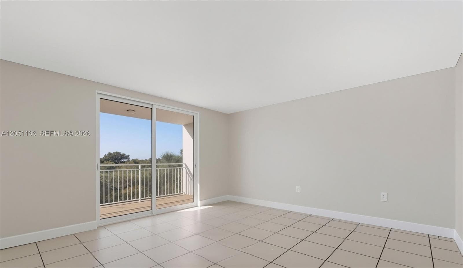6940 Miami Gardens Dr # 1-531, Hialeah, FL 33015 — zdjęcie 4