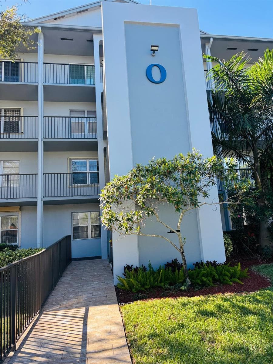 800 SW 125th Way # 112O, Pembroke Pines, FL 33027 — zdjęcie 2