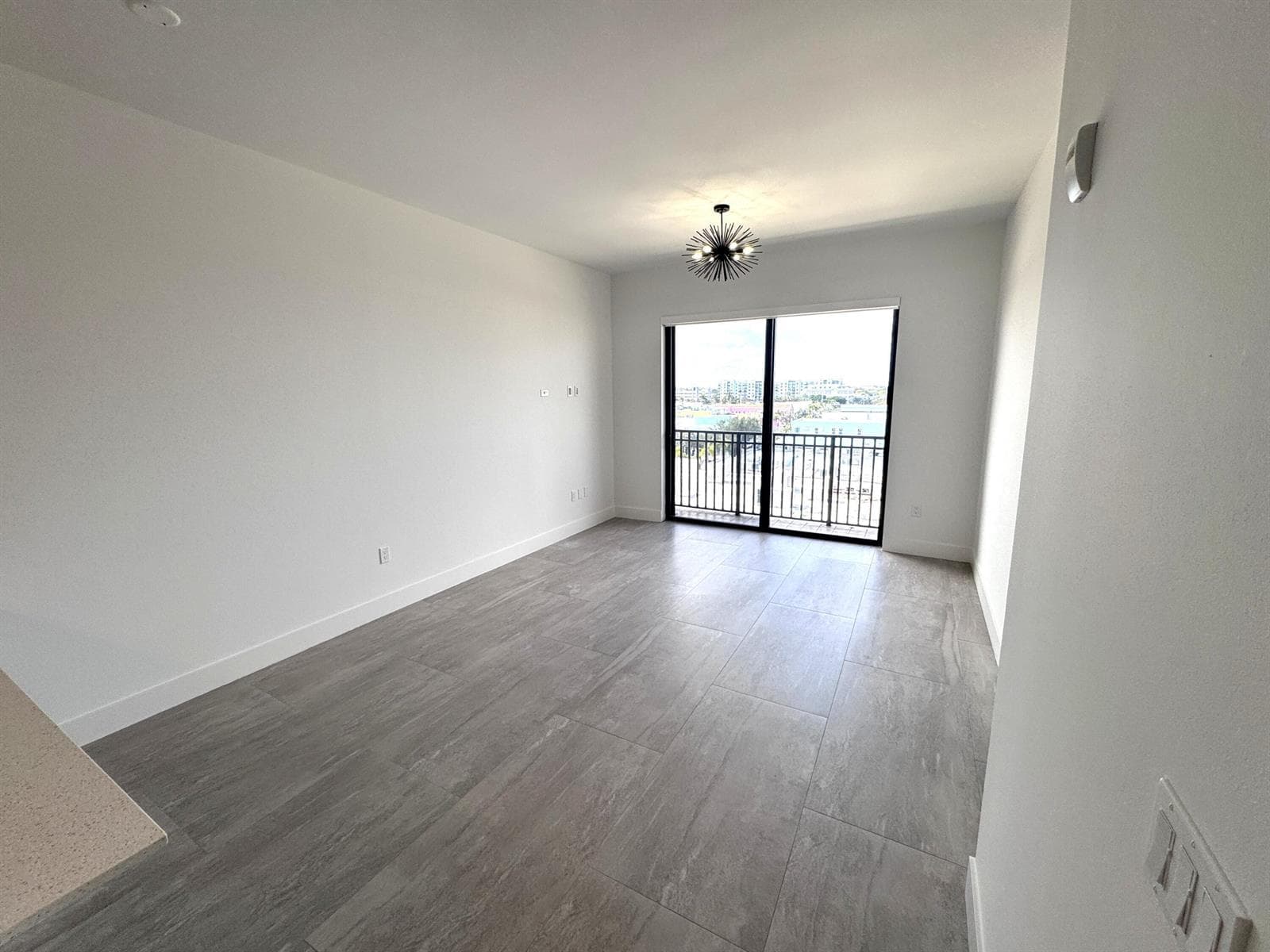 511 Lucerne Avenue # Ph 611, FL 33460 — zdjęcie 2