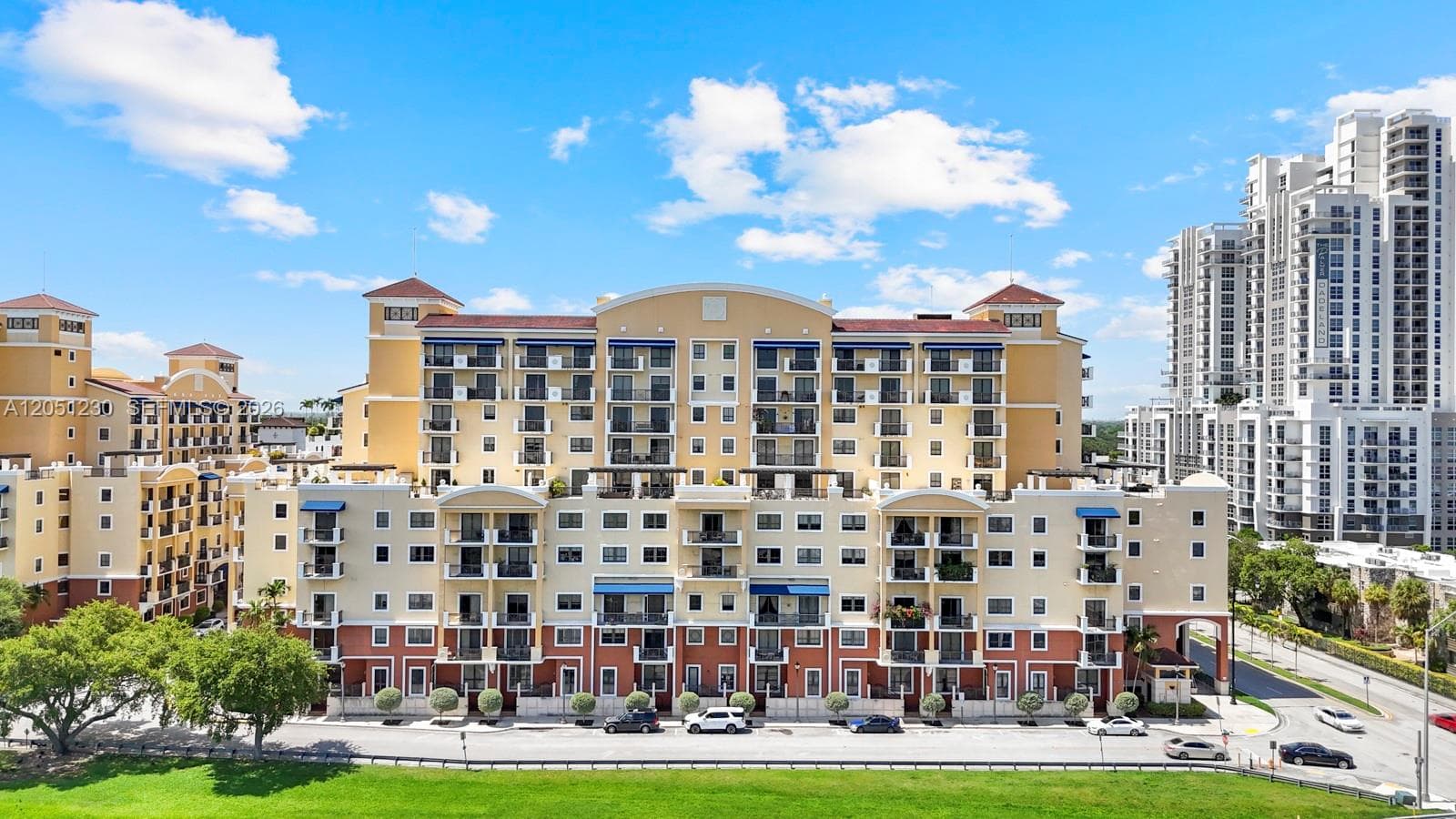 8390 SW 72nd Ave # 702, Miami, FL 33143 — zdjęcie 2