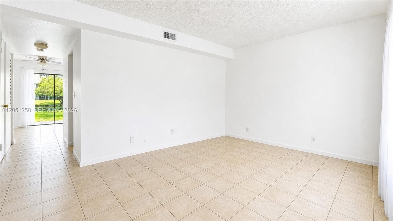 9821 NW 37th St # 7F, Sunrise, FL 33351 — zdjęcie 5