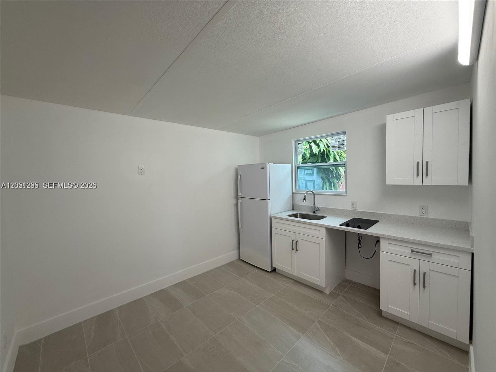 6765 SW 34th St # 1, Miami, FL 33155