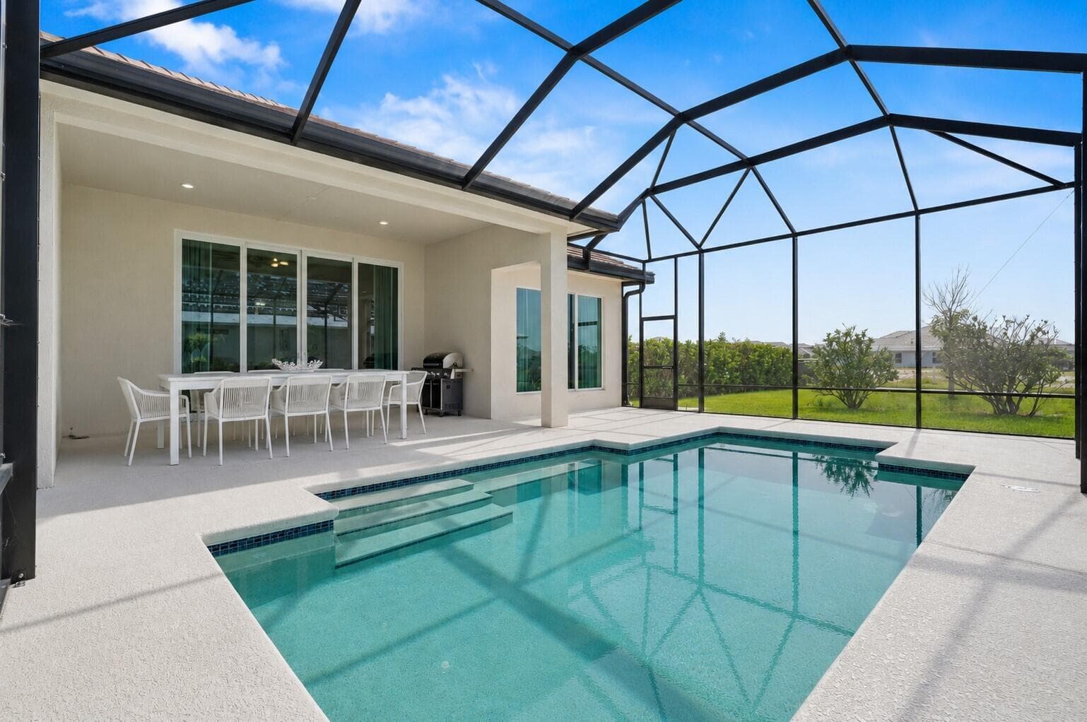 9163 SW Pinnacle Place, Port St. Lucie, FL 34987