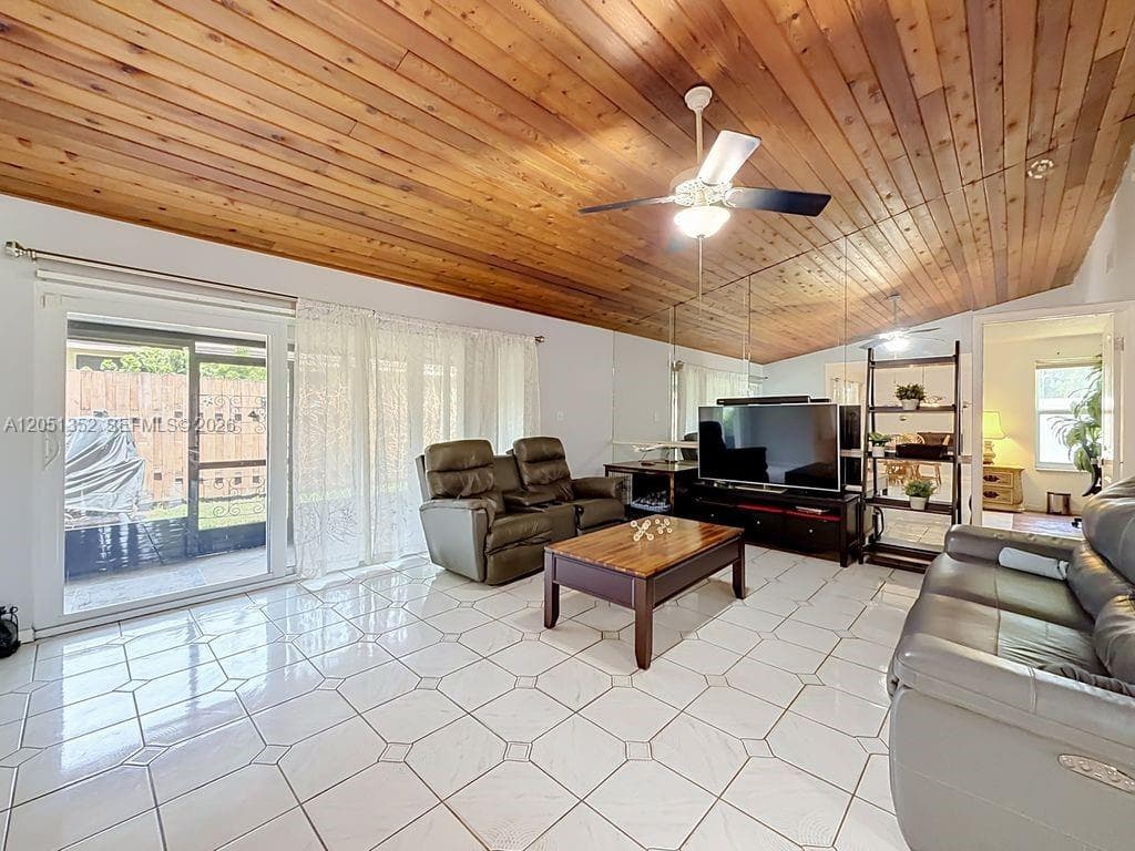 4201 NW 73rd Ave, Lauderhill, FL 33319 — zdjęcie 3