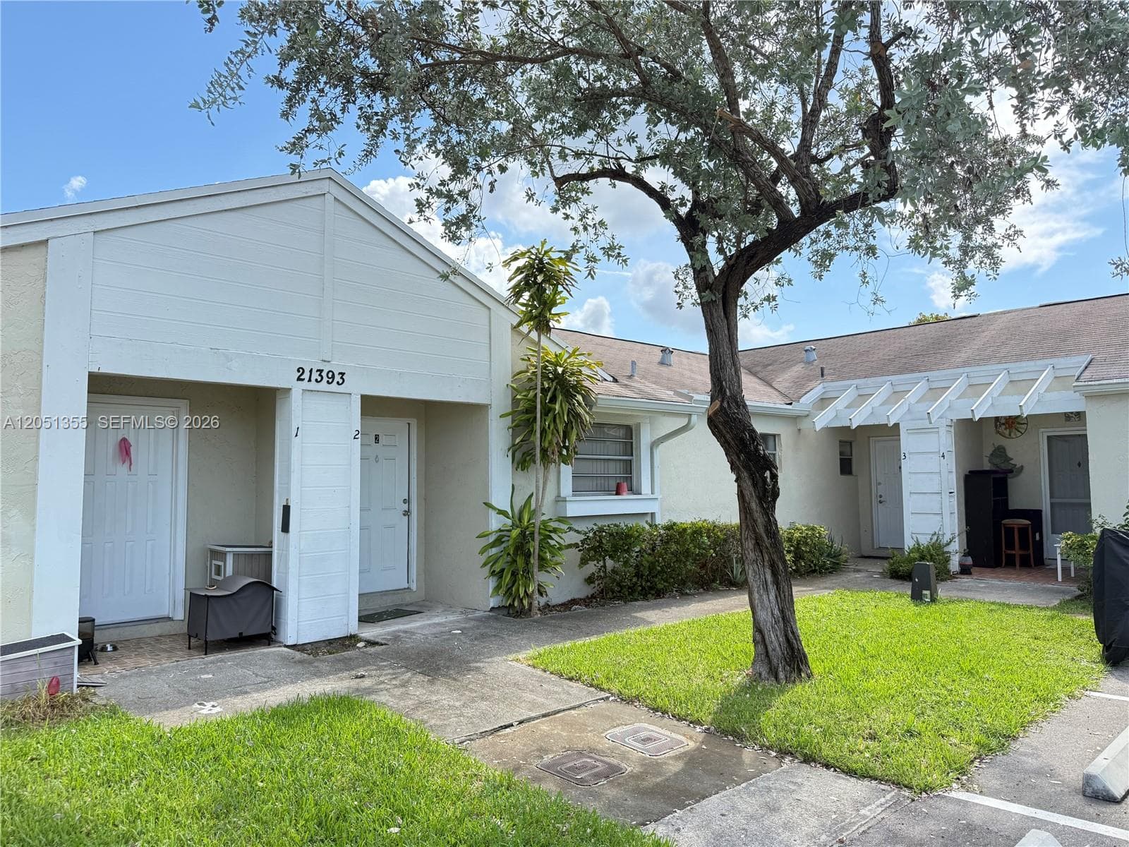 21393 NE 8th Ct # 3, Miami, FL 33179 — zdjęcie 2